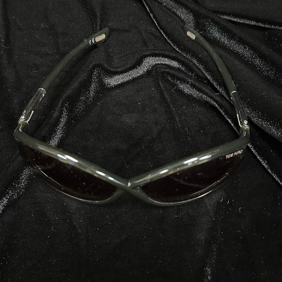 TOM FORD Whitney Sunglasses - Picture 6 of 7